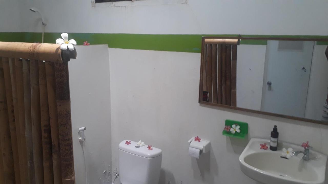 Fullesguesthouse Gili Trawangan Dış mekan fotoğraf