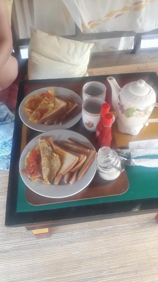 Fullesguesthouse Gili Trawangan Dış mekan fotoğraf