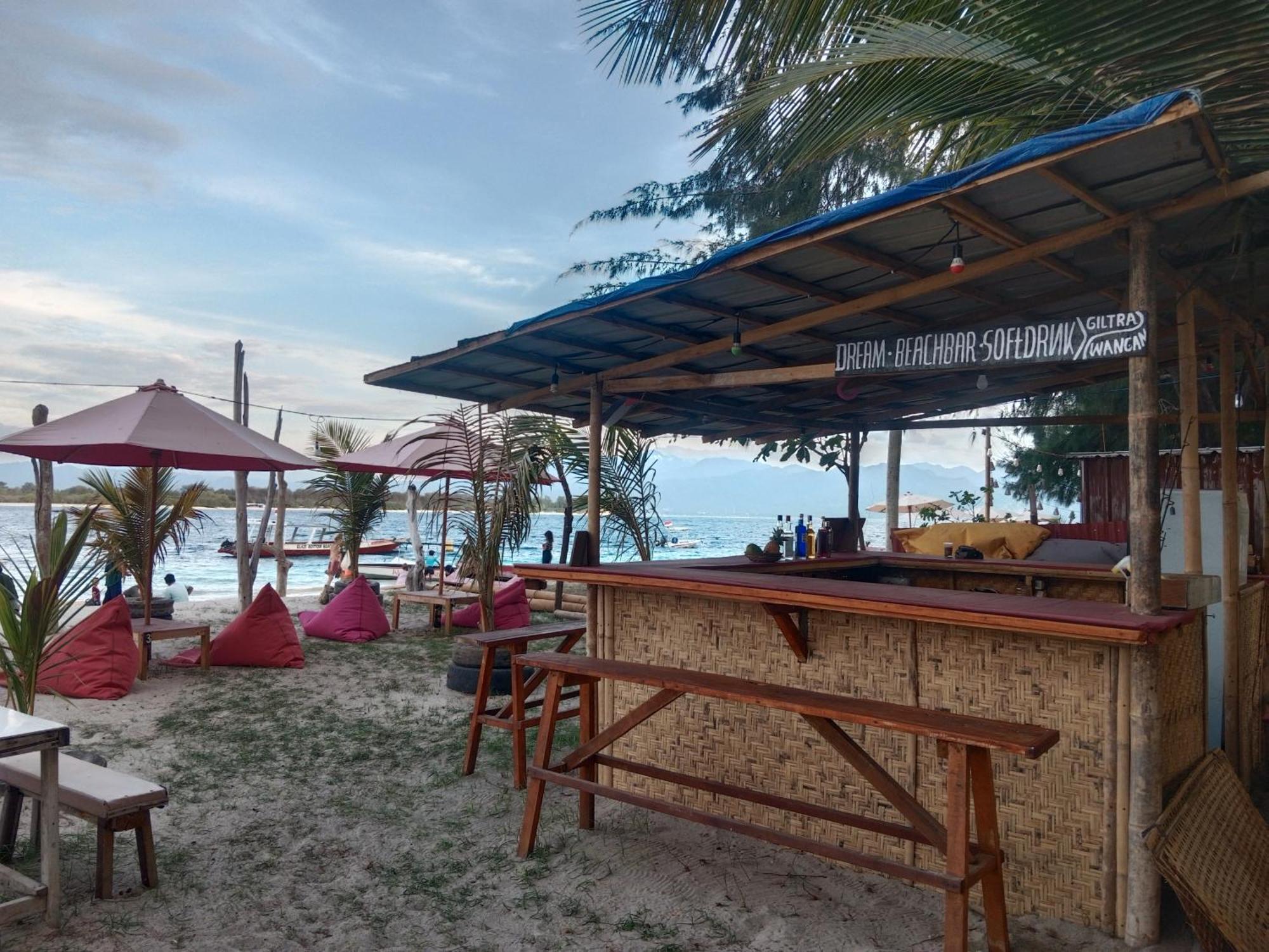 Fullesguesthouse Gili Trawangan Dış mekan fotoğraf