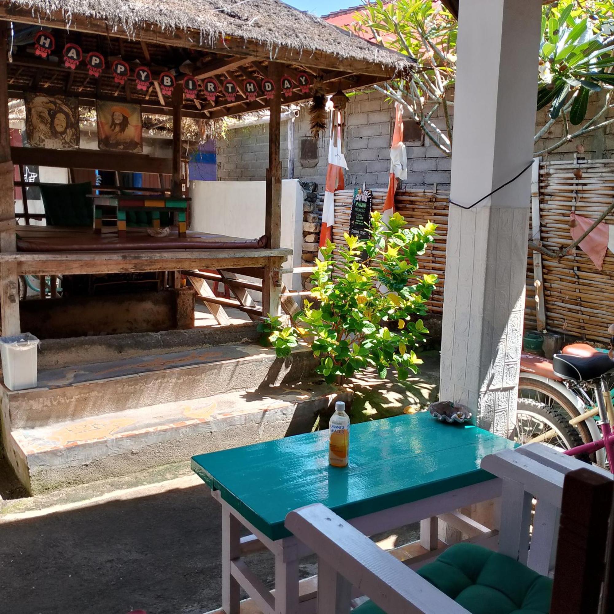 Fullesguesthouse Gili Trawangan Dış mekan fotoğraf
