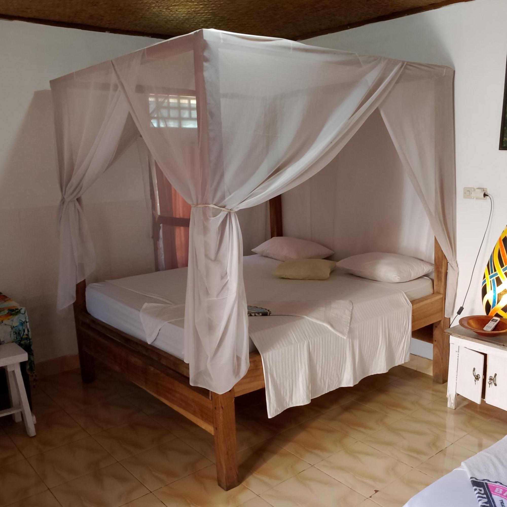 Fullesguesthouse Gili Trawangan Dış mekan fotoğraf